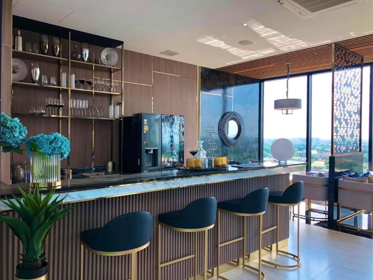 Astra Sky River Condo เชียงใหม่ ภายนอก รูปภาพ